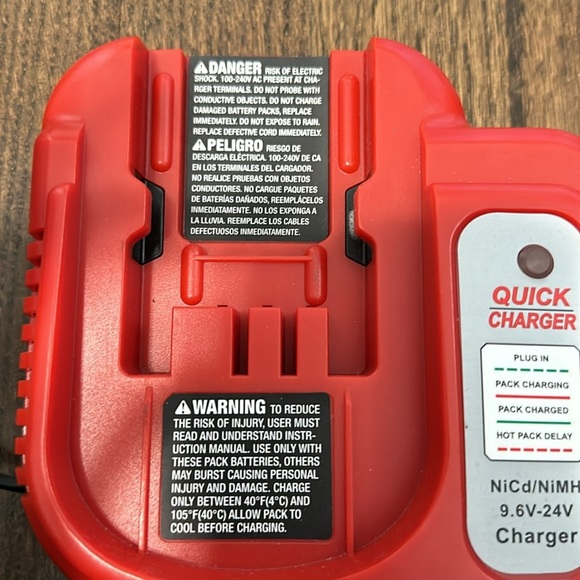 Quick Plug In Pack Charger NiCd/NiMH 9.6V-24V Charger - Picture 3 of 5